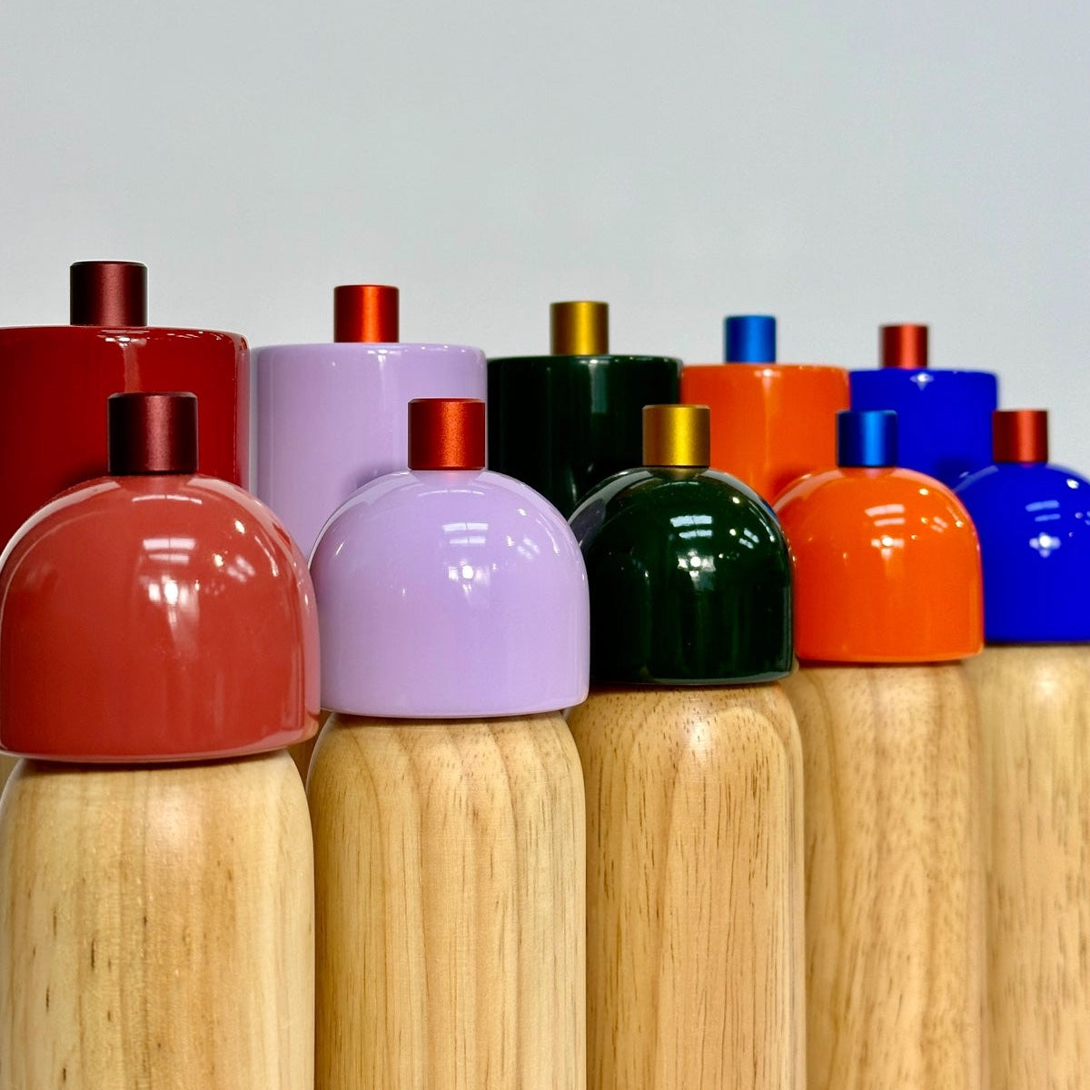 Salt & Pepper Grinder / Lilac & Red