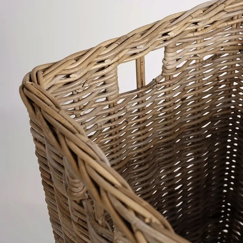 Marlo Corner Hamper