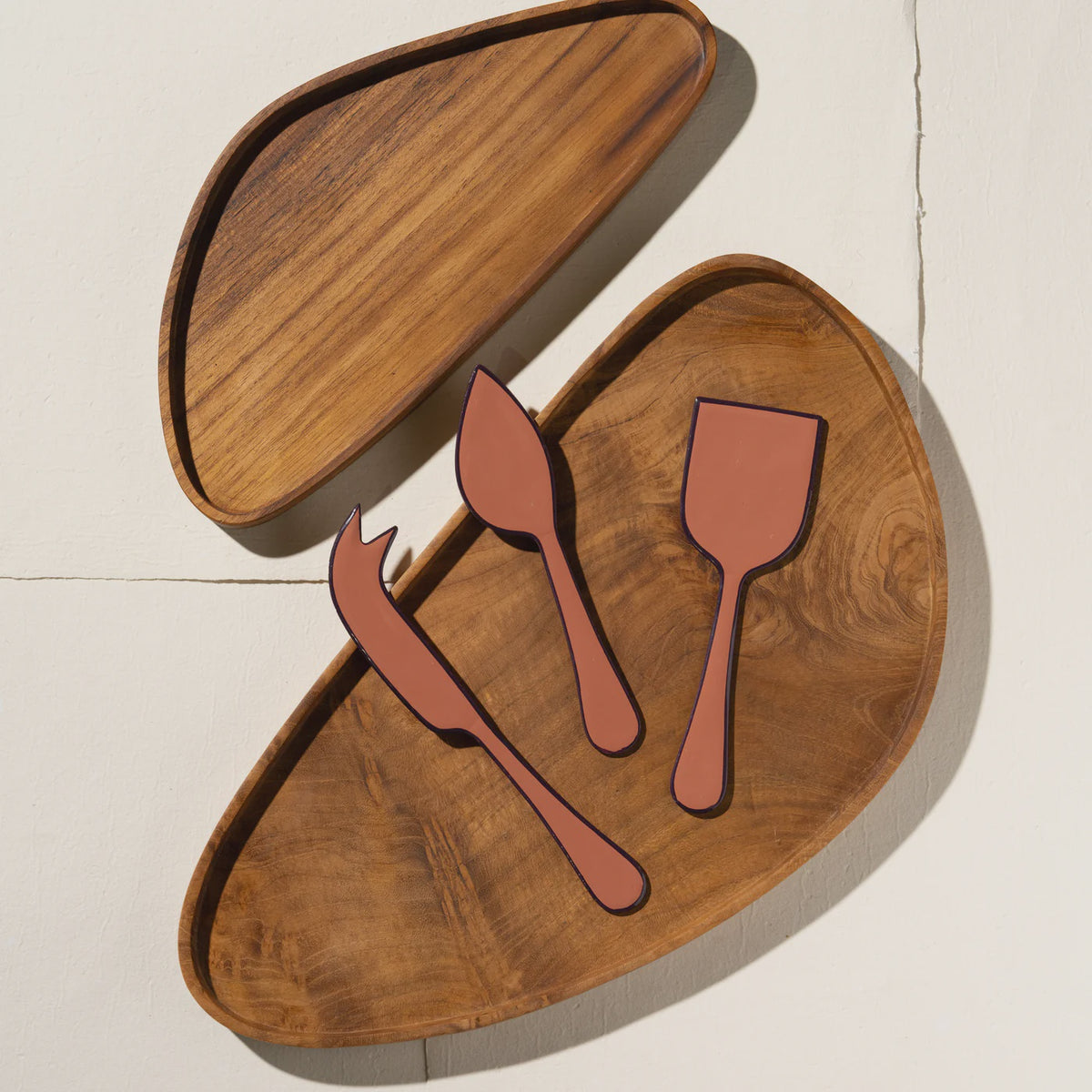 Anya Pebble Serving Dish / Medium