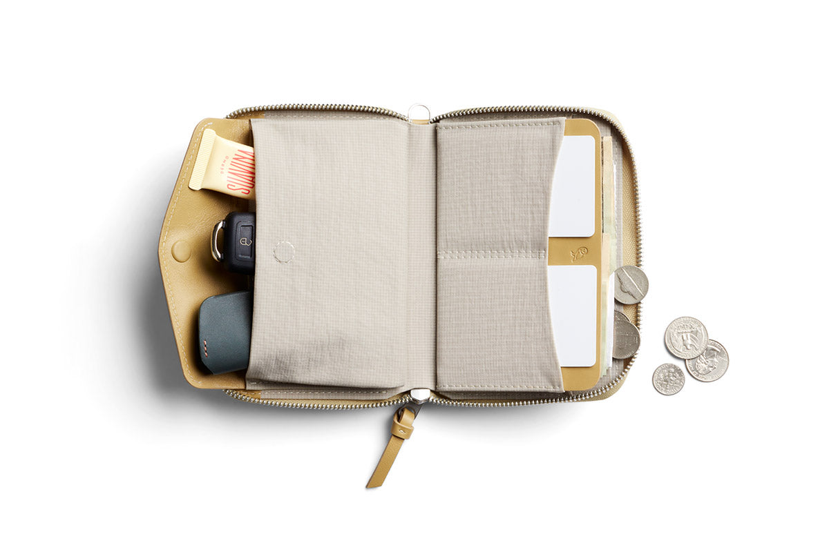 Folio Wallet / Mustard
