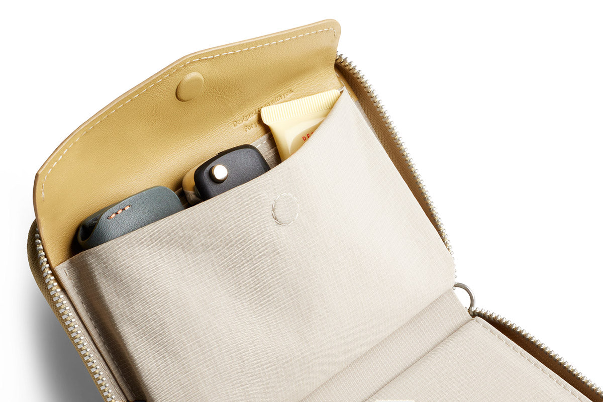 Folio Wallet / Mustard