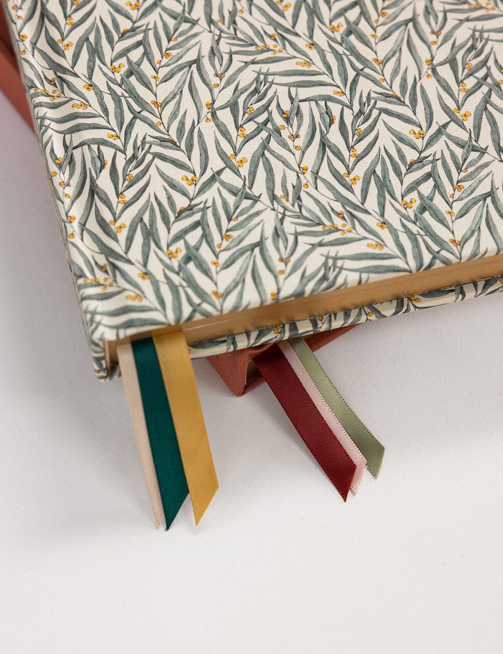 2027 Desktop Planner / Golden Wattle