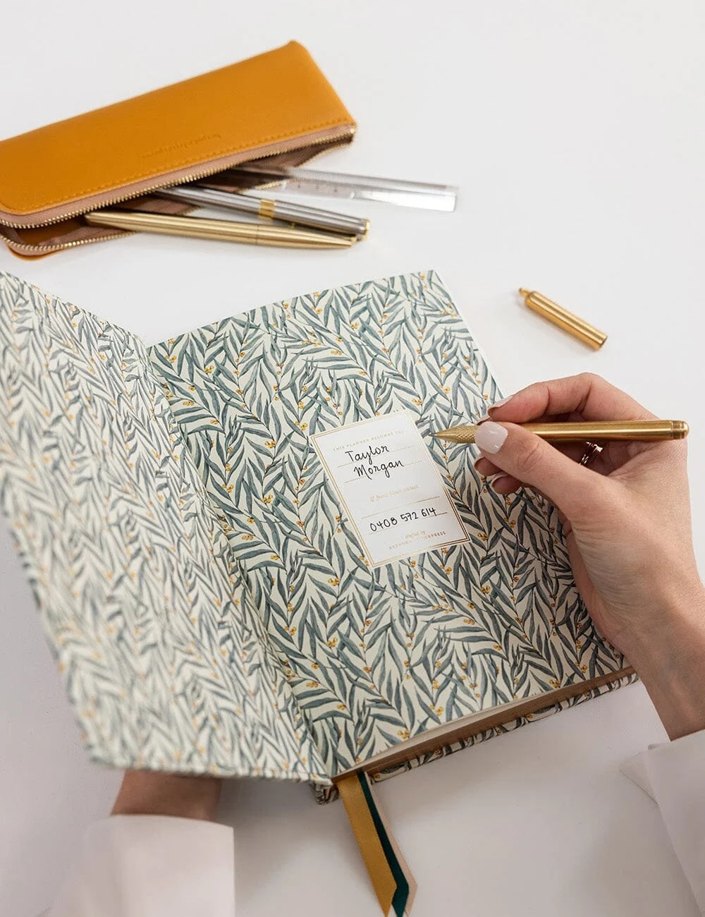 2027 Desktop Planner / Golden Wattle