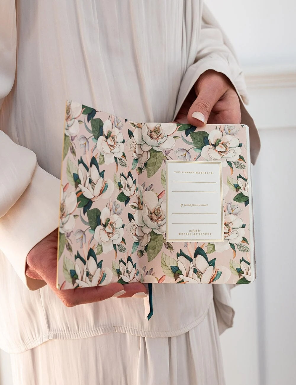 2027 Pocket Planner / Highgrove Magnolias