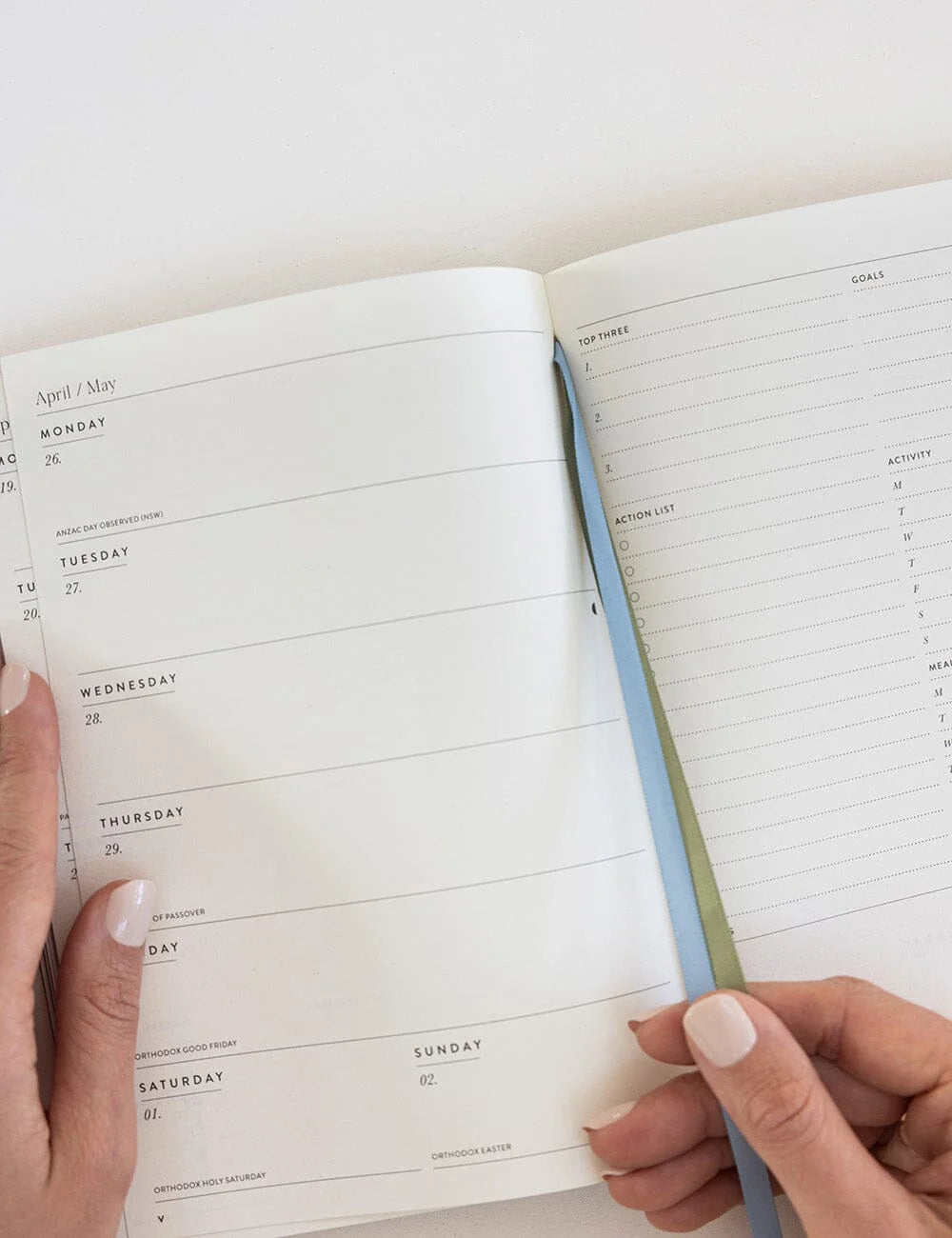 2027 Weekly Productivity Planner / Forget Me Not
