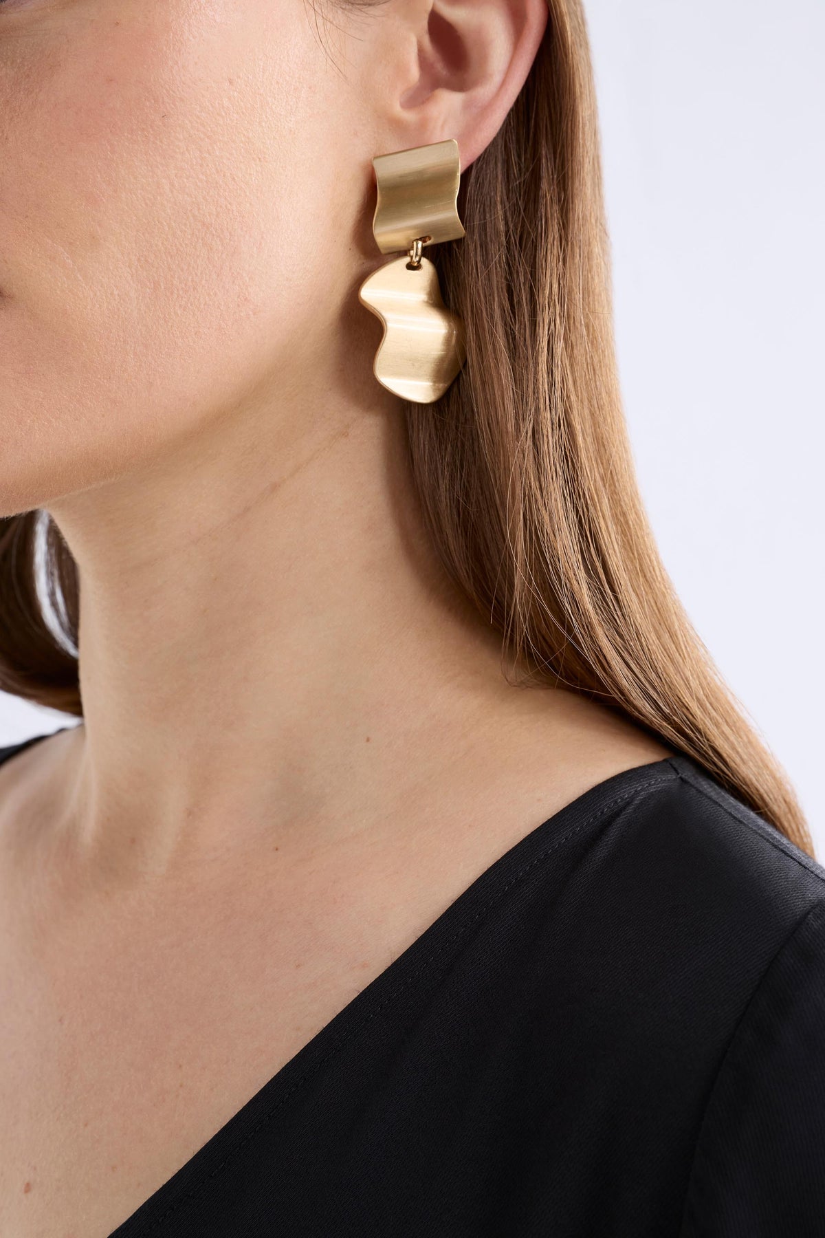Savven Drop Earring / Gold