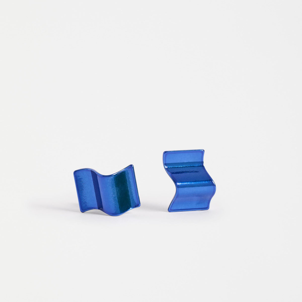 Savven Stud Earring / Navy