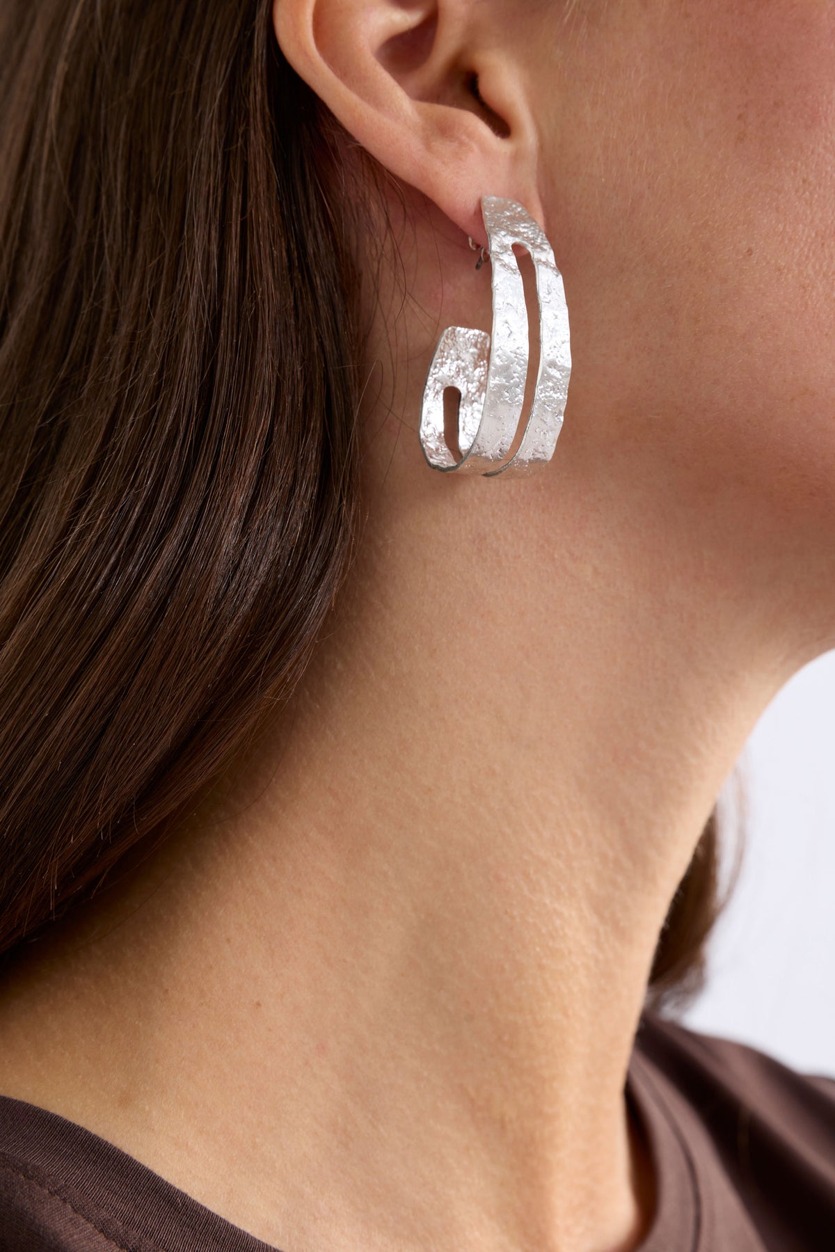 Amner Large Hoop Earrings / Silver