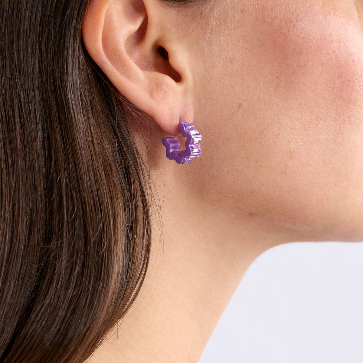 Jolle Mini Hoop Earring / Violet