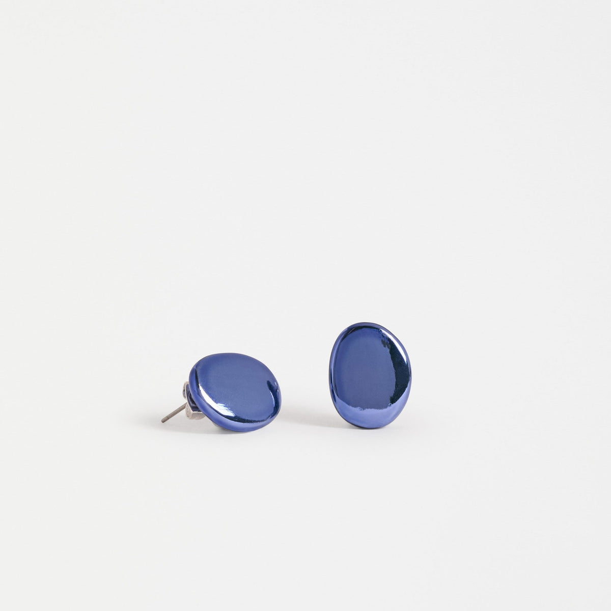 Atur Mini Stud Earrings / Dusk Blue