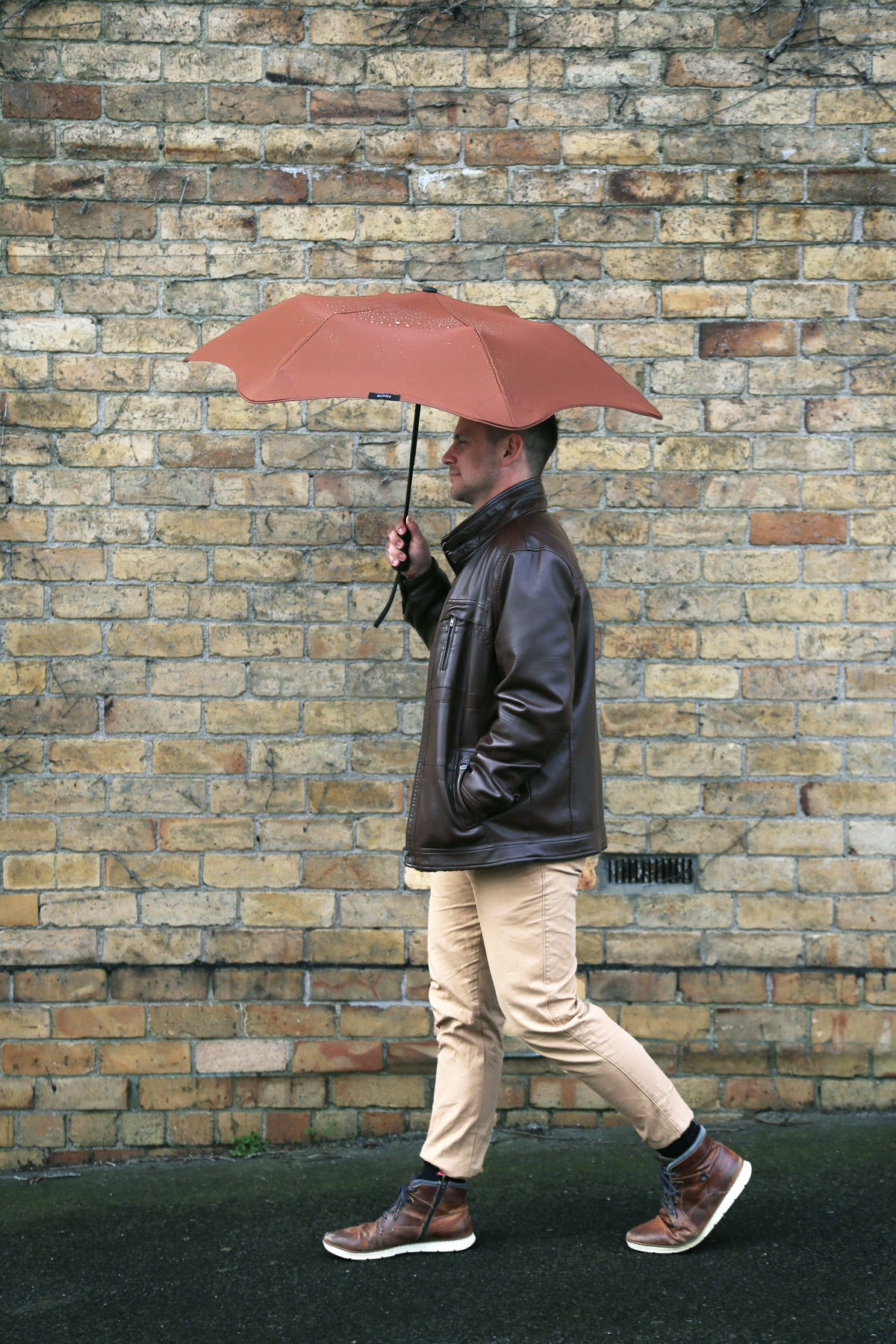 Metro Umbrella / Espresso