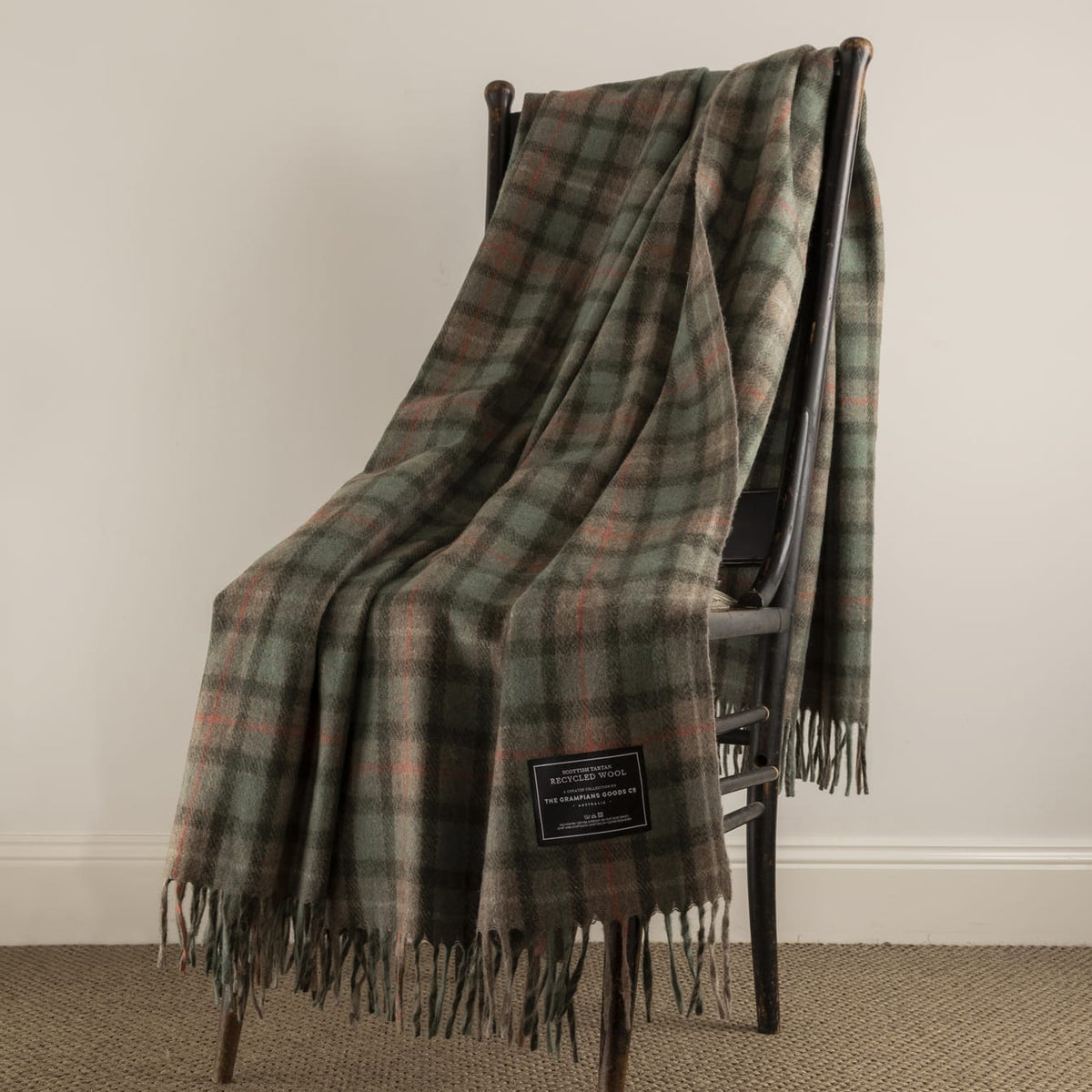 Heritage Wool Tartan Blanket / Hunter