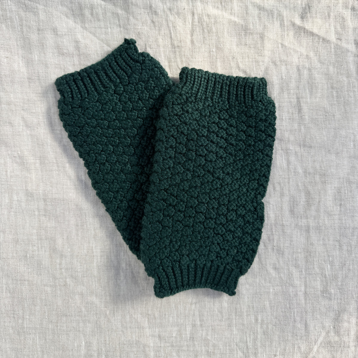 Chunky Wrist Warmers / Hunter