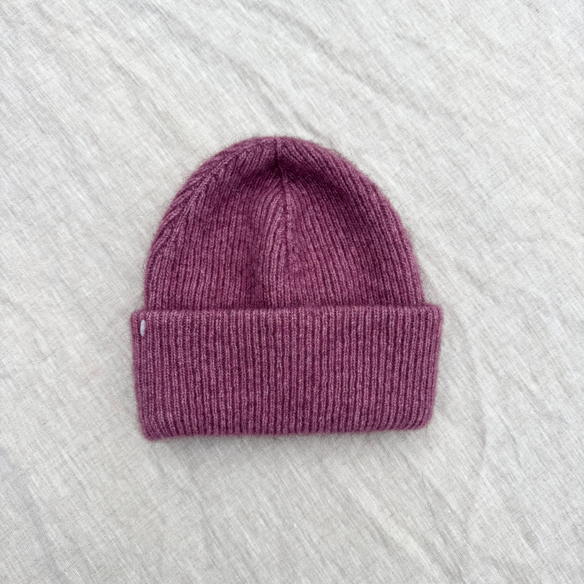 Possum Merino Fine Rib Beanie / Heather