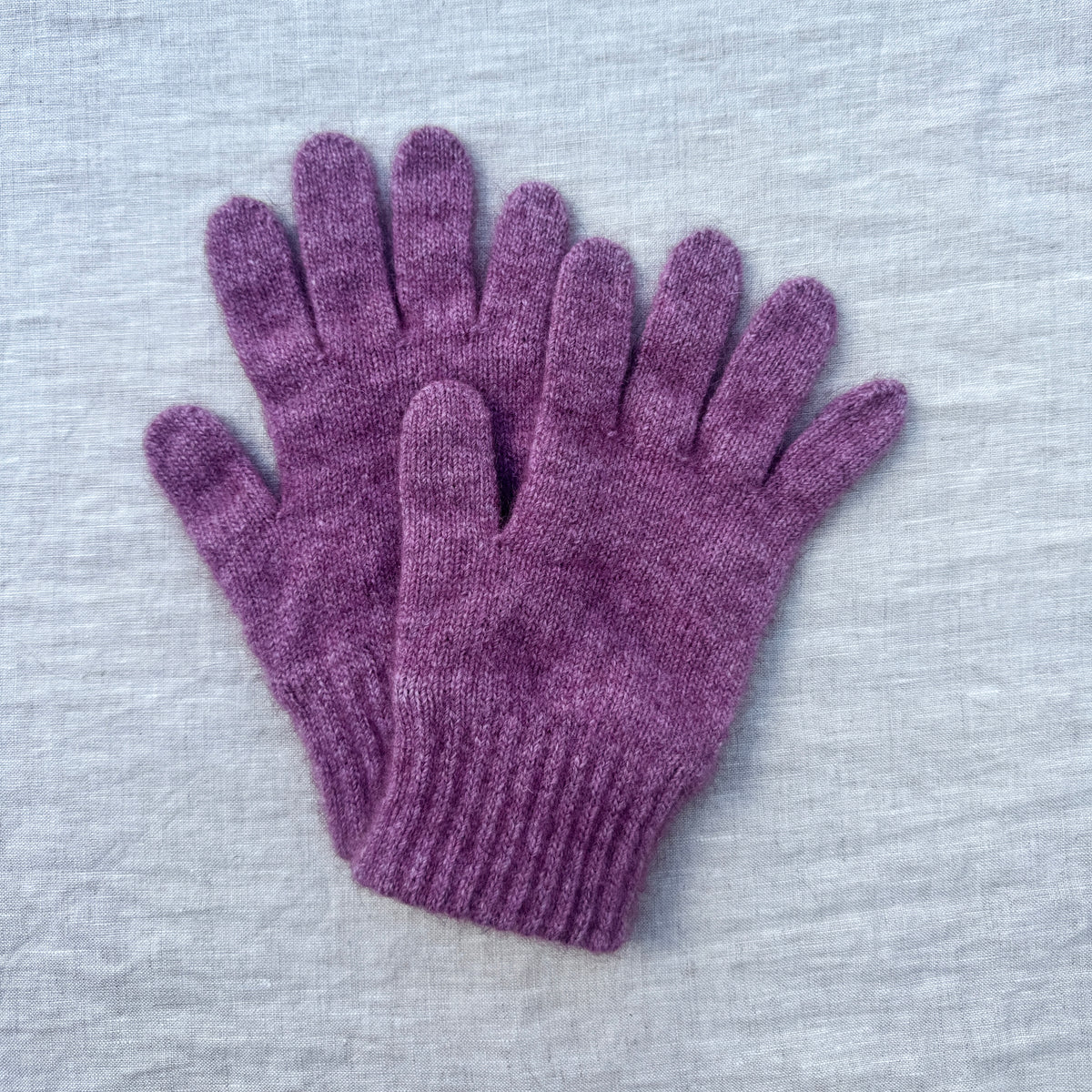 Possum Merino Gloves / Heather