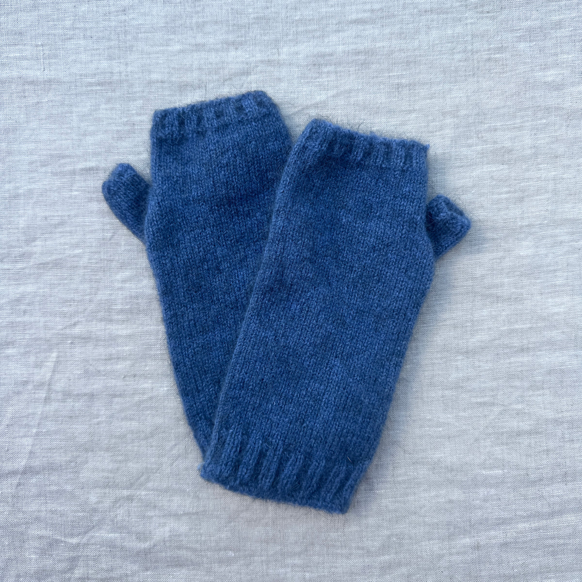 Possum Merino Glovelet / Orchid