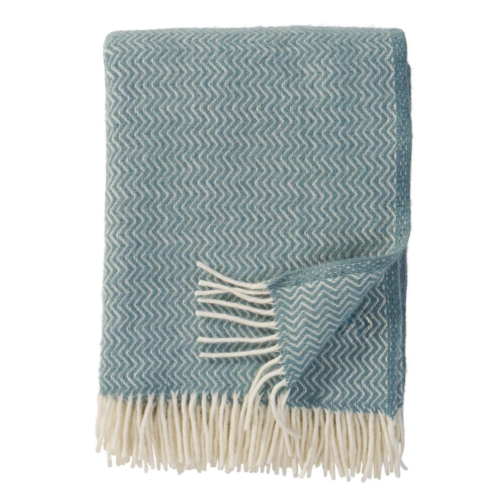 Sorbet Wool Throw / Silky Blue