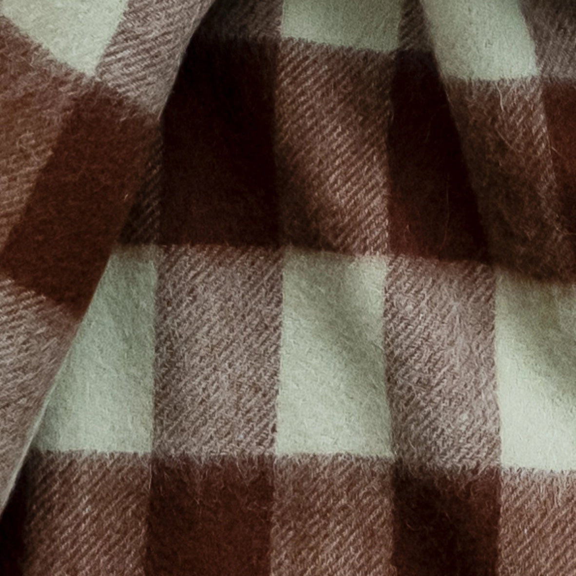 Lambswool Blanket Scarf / Green Gingham