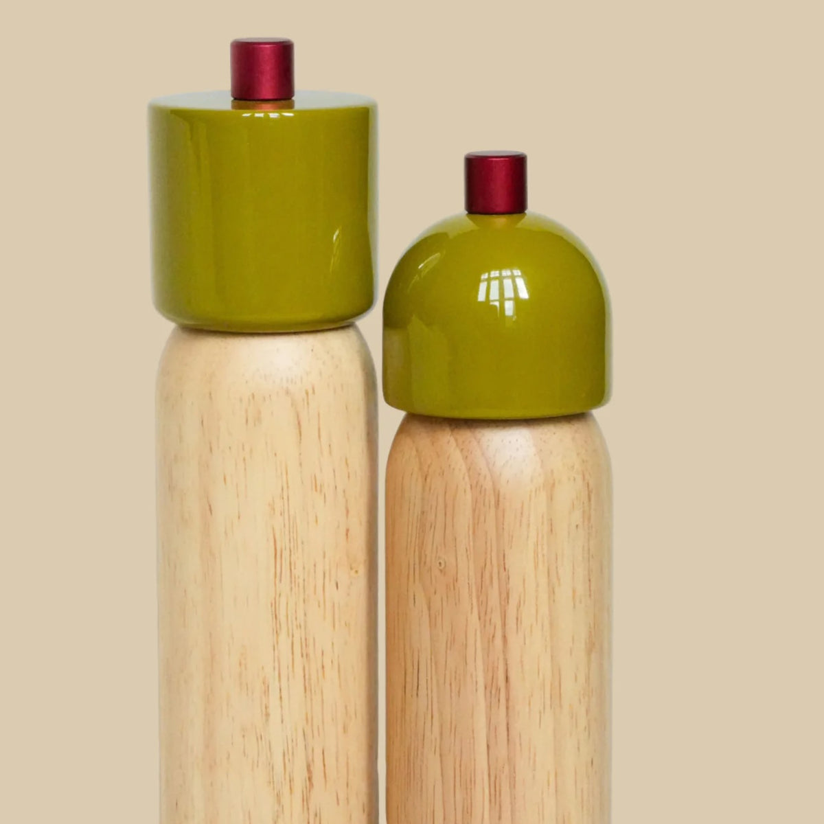 Salt & Pepper Grinder / Olive & Red