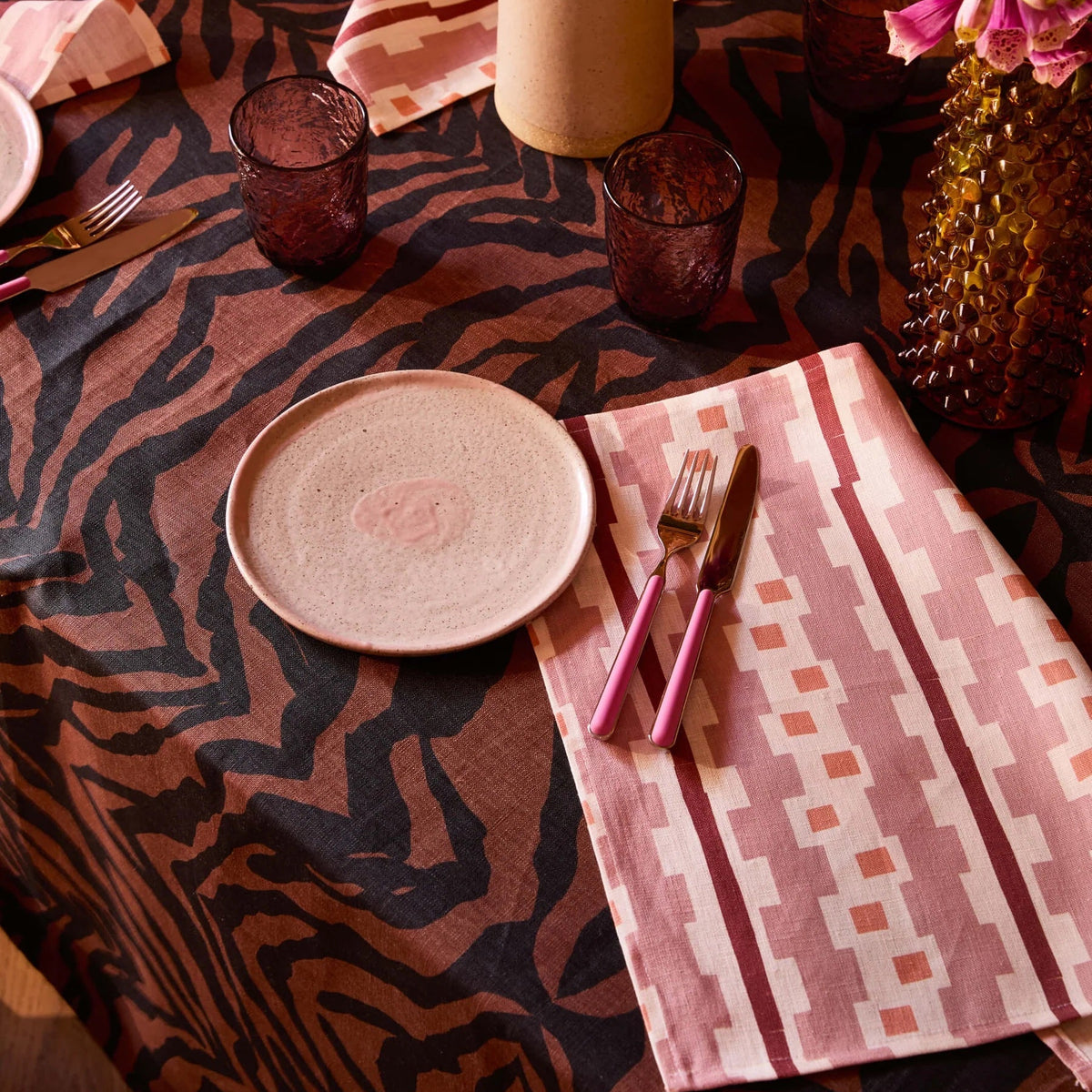Bauhaus Buff Linen Napkins
