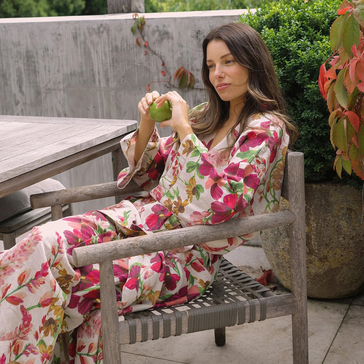 Lupin Multi Robe