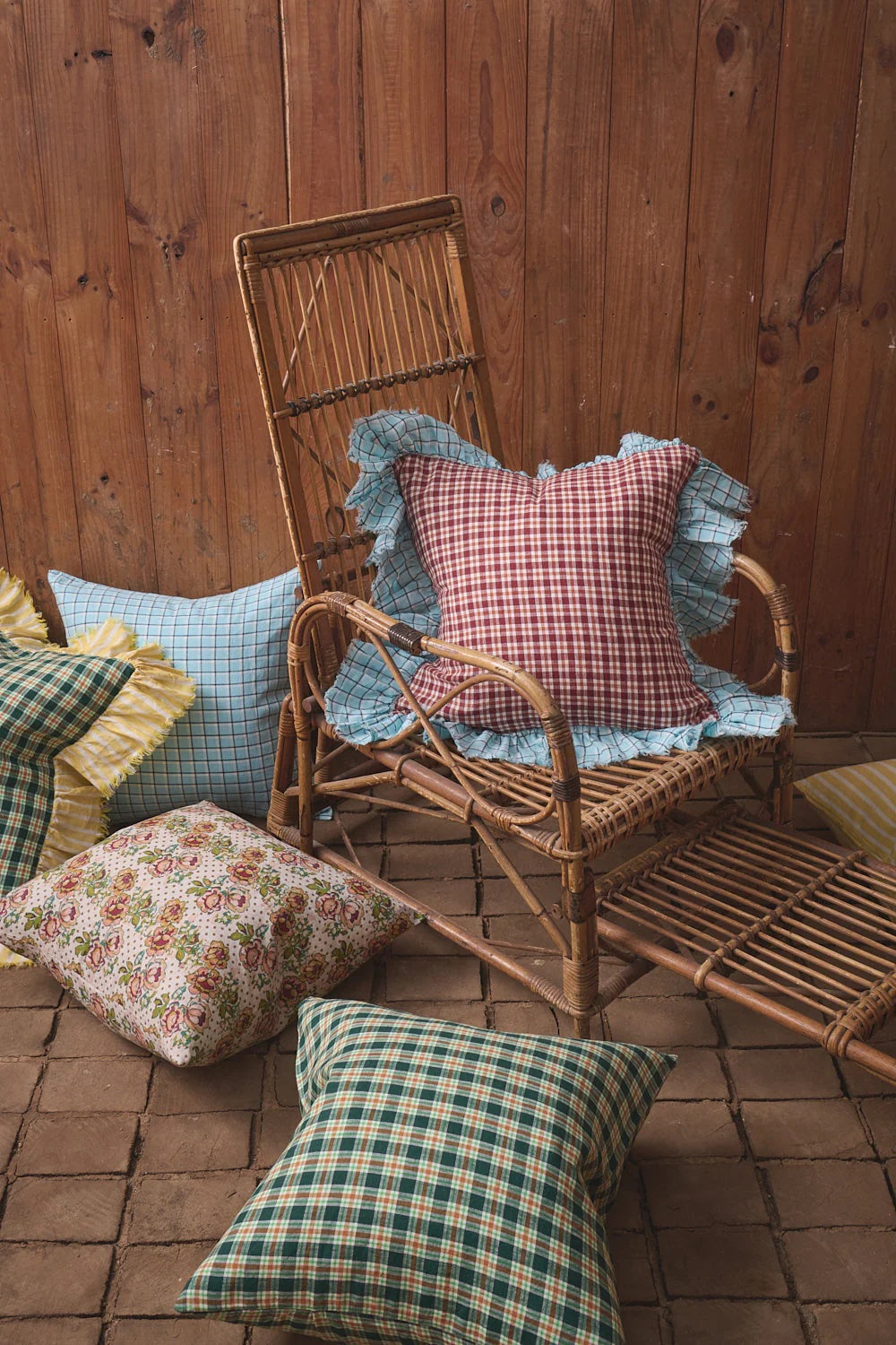 Rhonda Linen Cushion