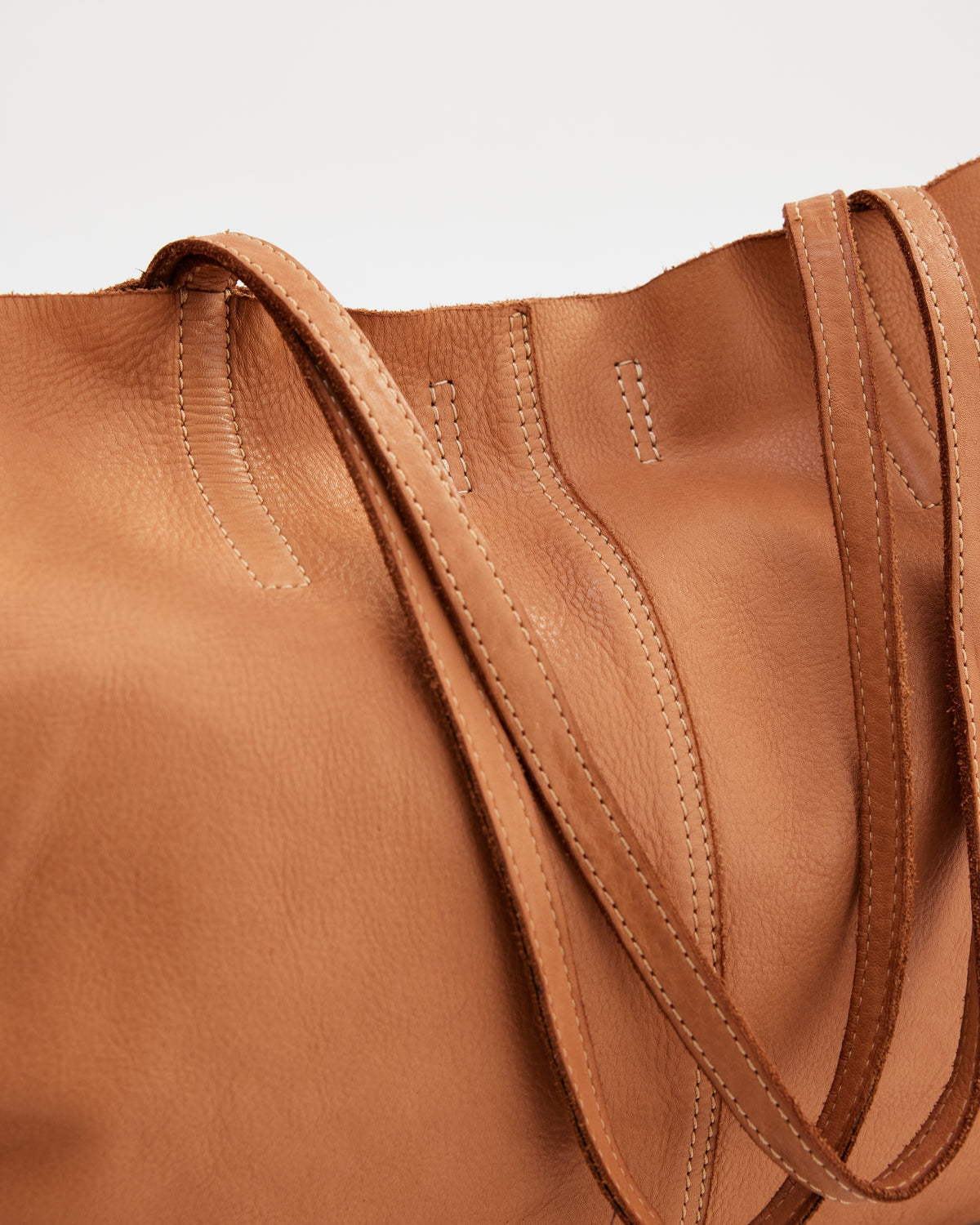 Unlined Tote / Tan