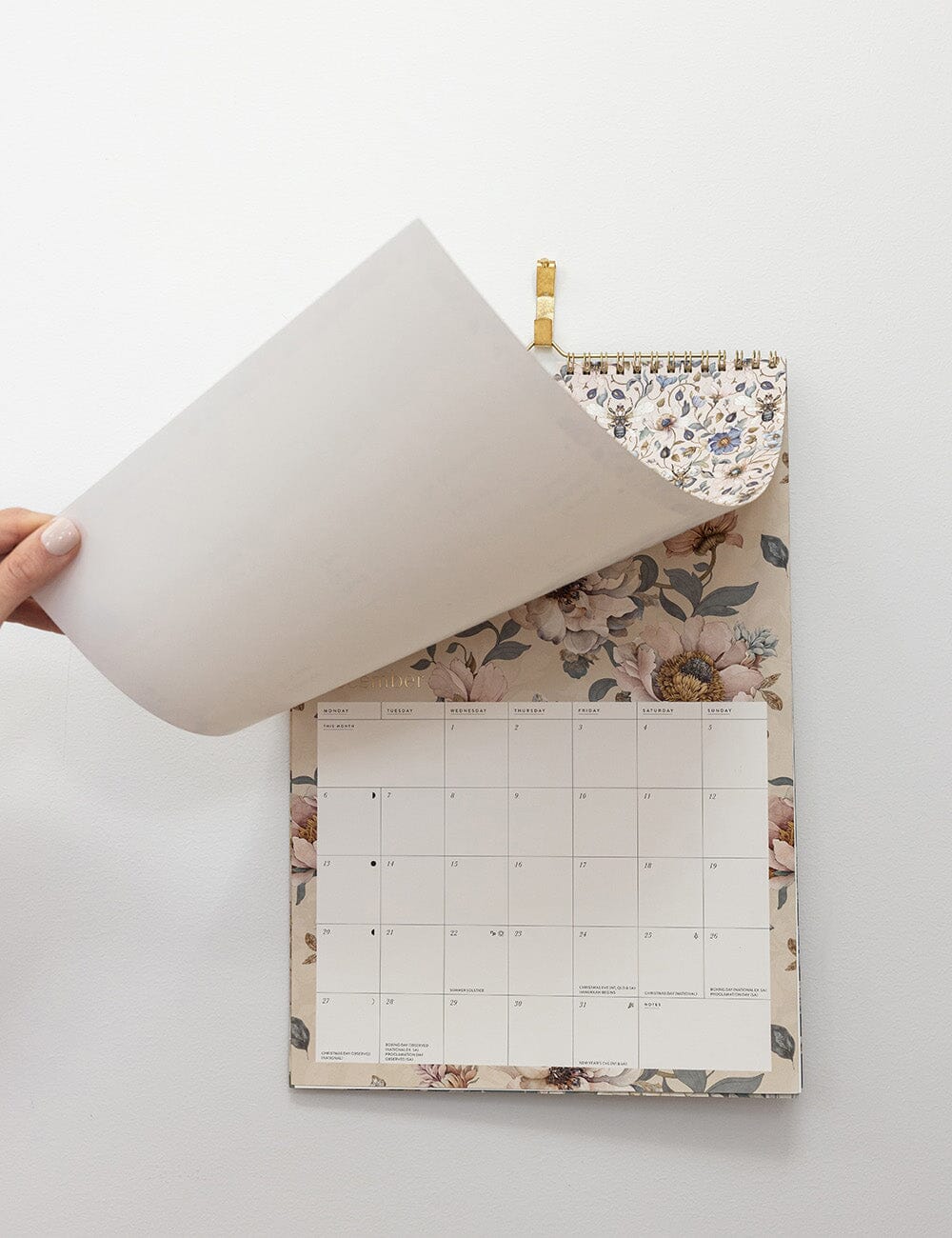2027 Wall Calendar / Promenade