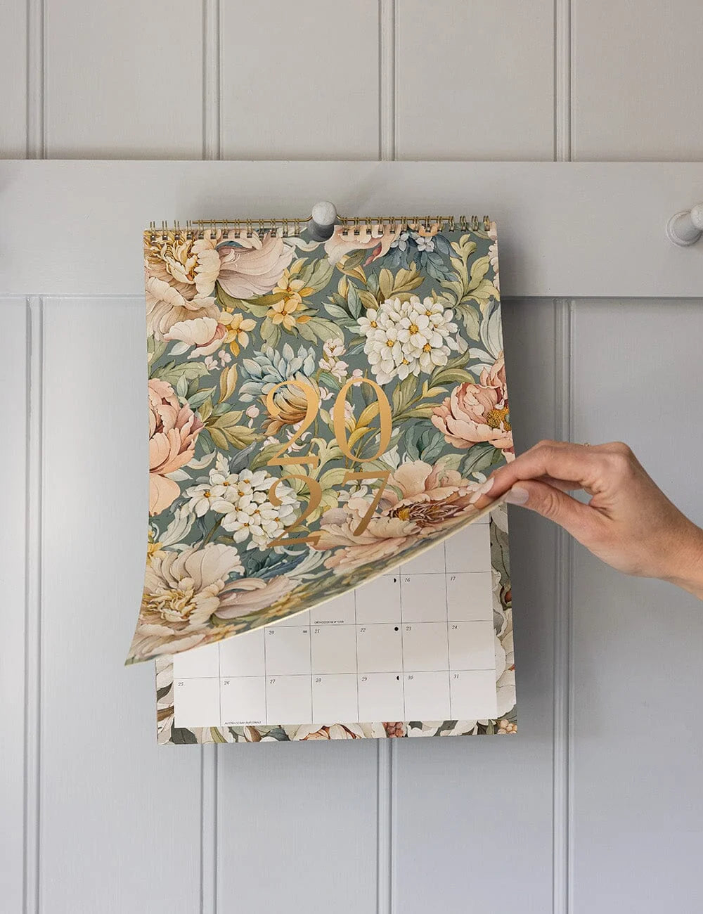 2027 Wall Calendar / Promenade