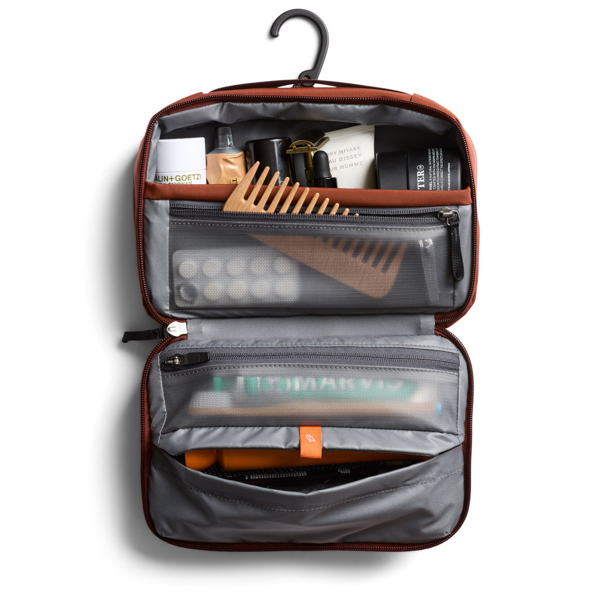 Hanging Toiletry Kit / Clay