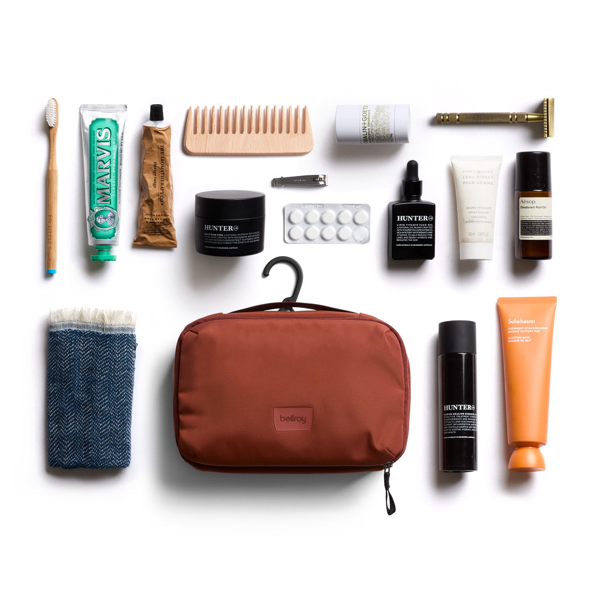Hanging Toiletry Kit / Clay