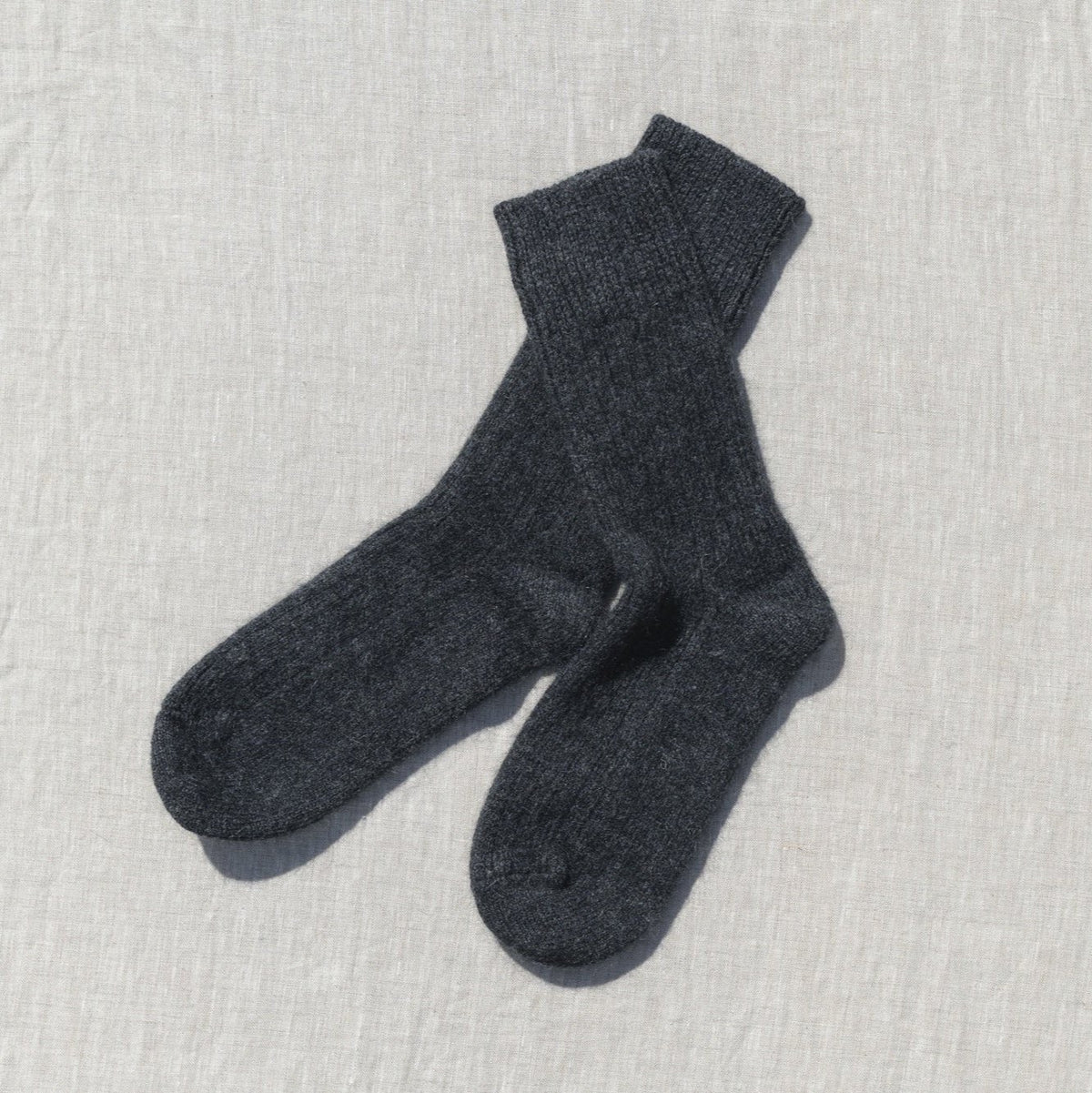 Possum Merino Rib Socks / Charcoal