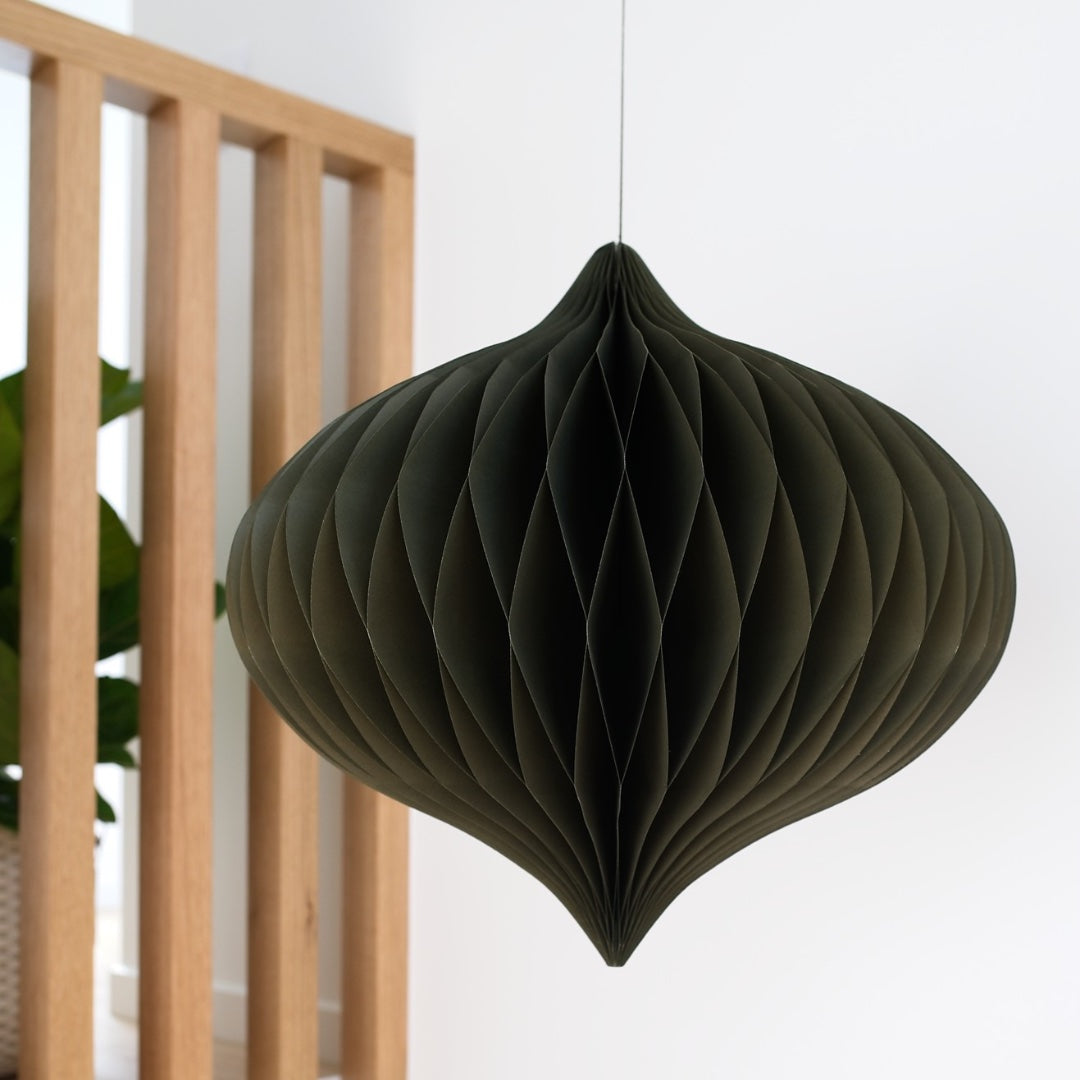 Statement Hanging Jewel 45cm / Olive