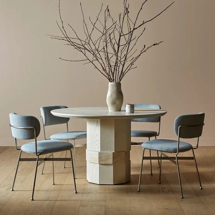 Forme Fluid Vase / Cream