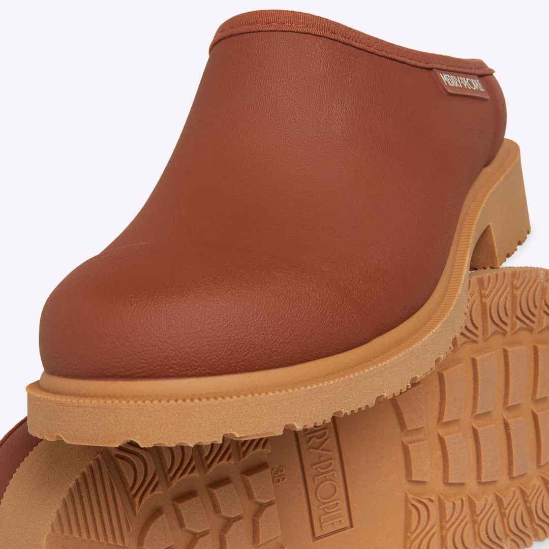 Billie Clog / Rust
