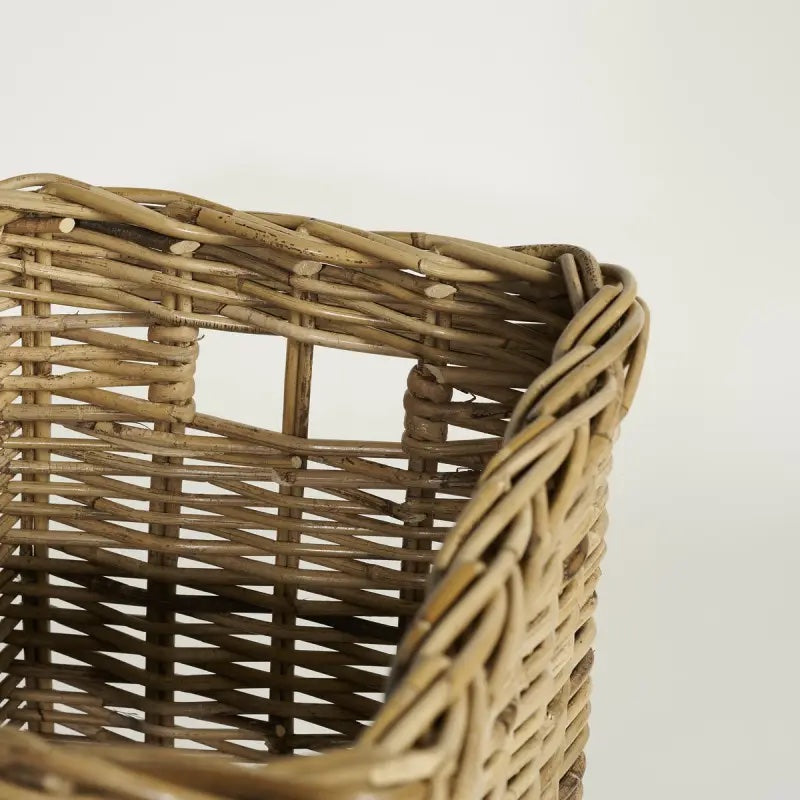 Banyan Lidded Laundry Hamper