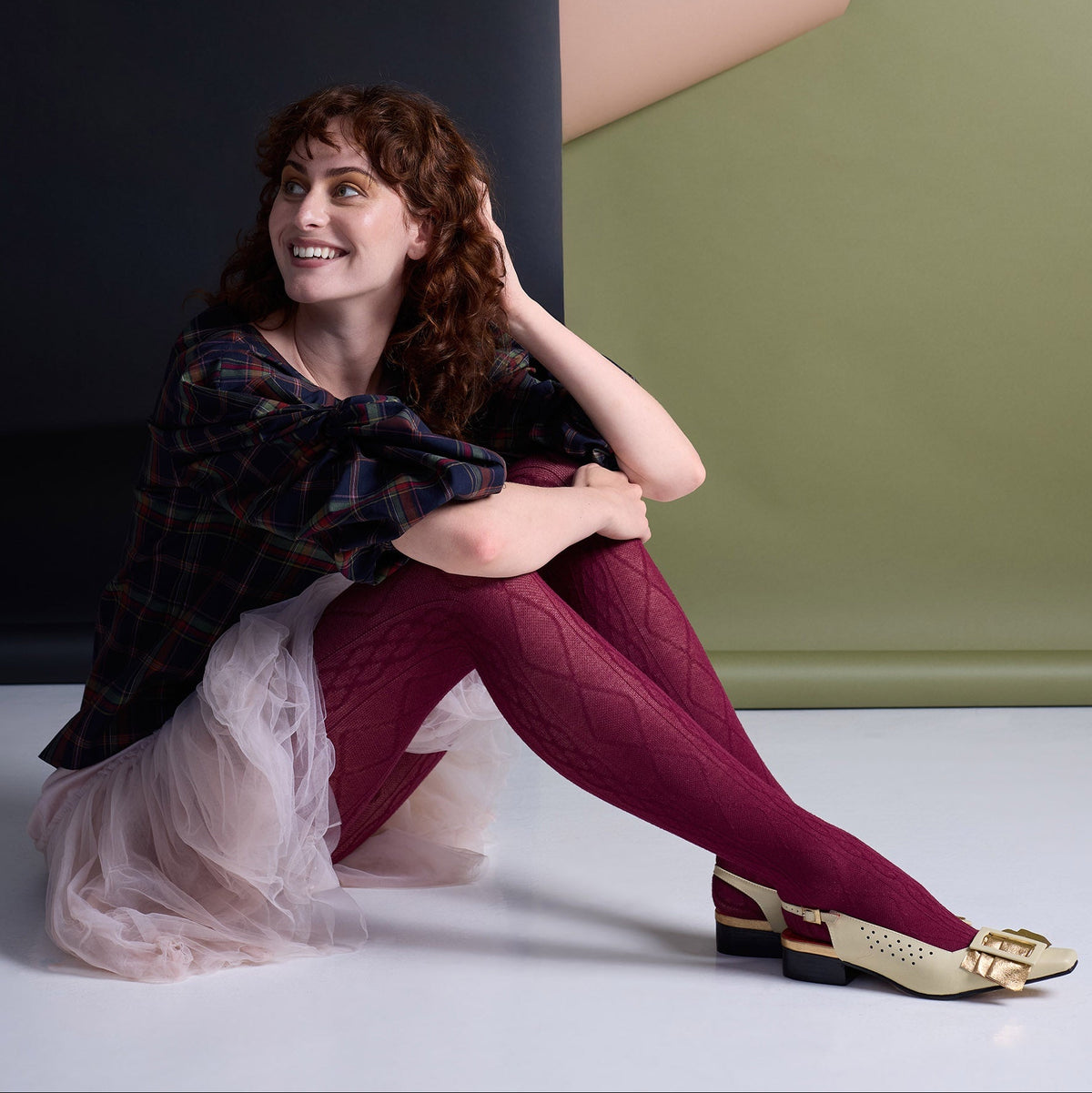 Aran Cashmere Blend Tights / Claret