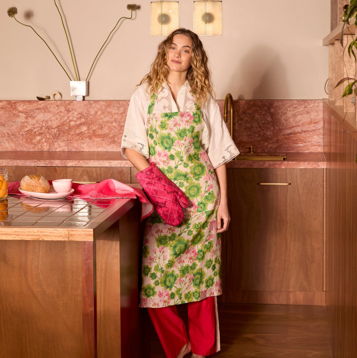 Jardin Cerise Oven Mitt