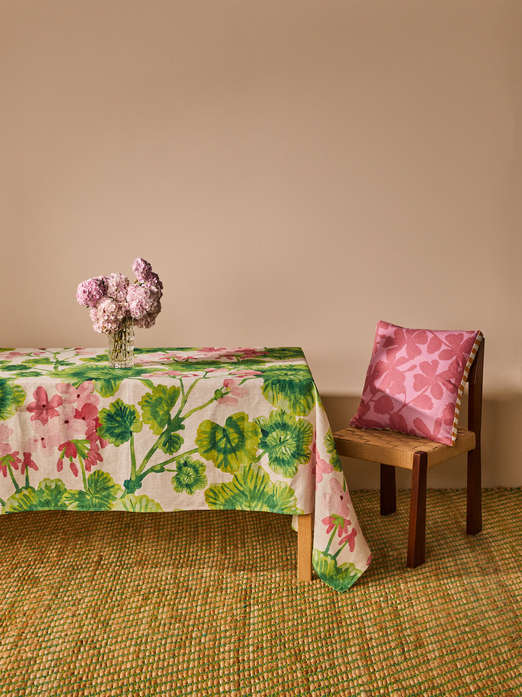 Geranium Multi Tablecloth