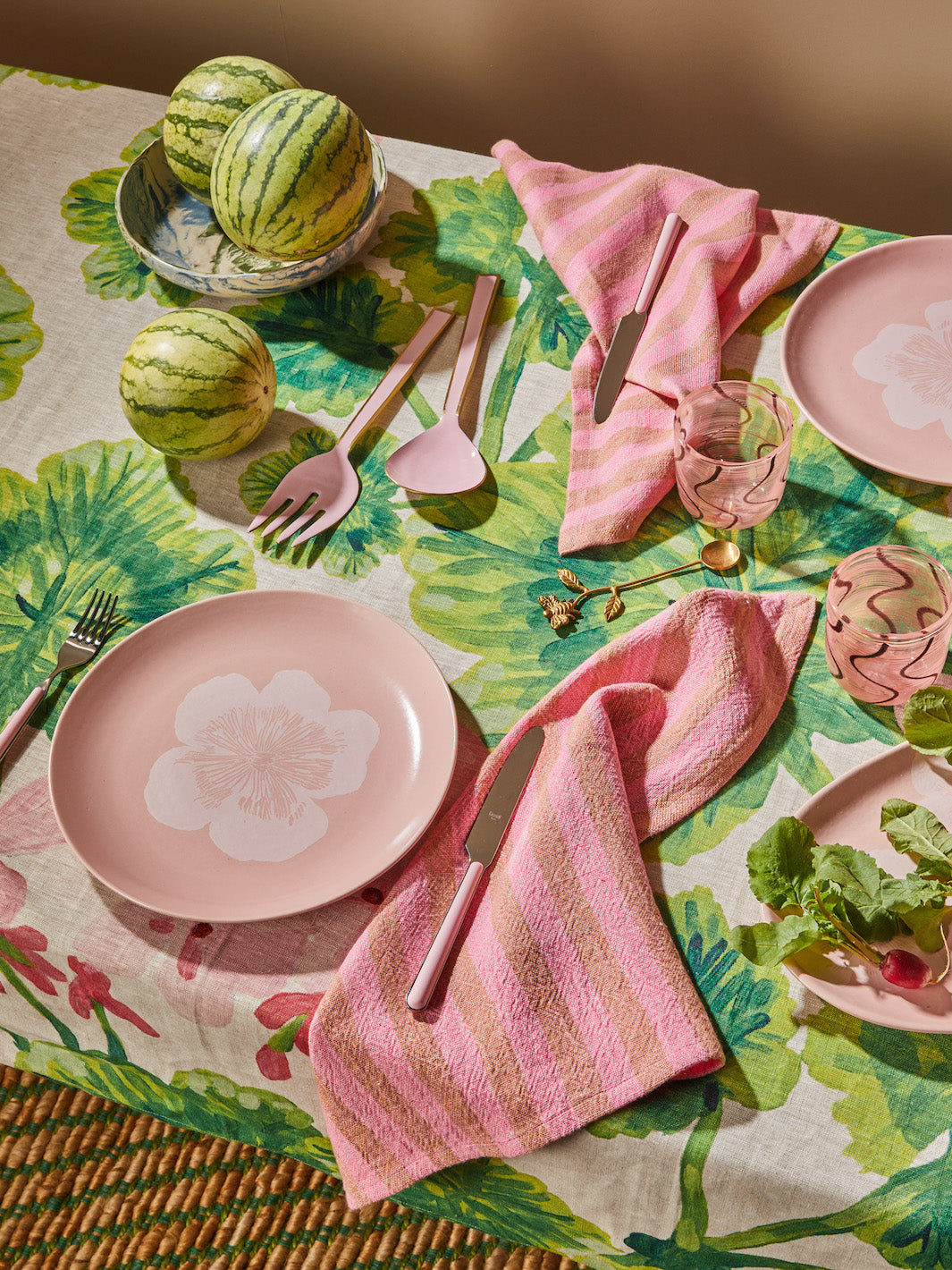 Geranium Multi Tablecloth