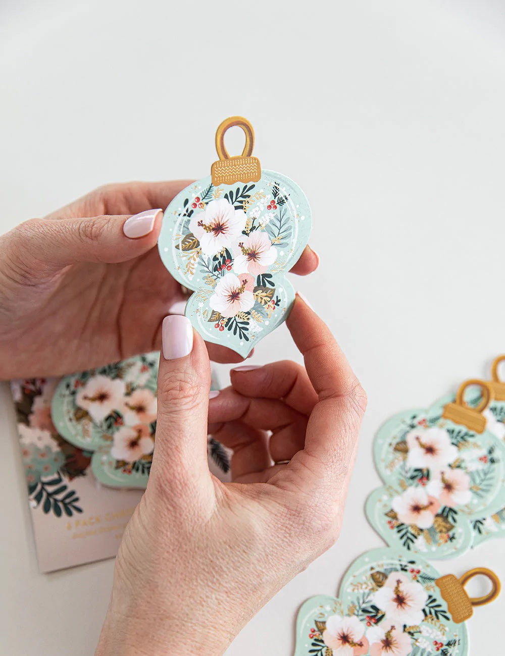Christmas Gift Tags 6pk / Blue Ornament