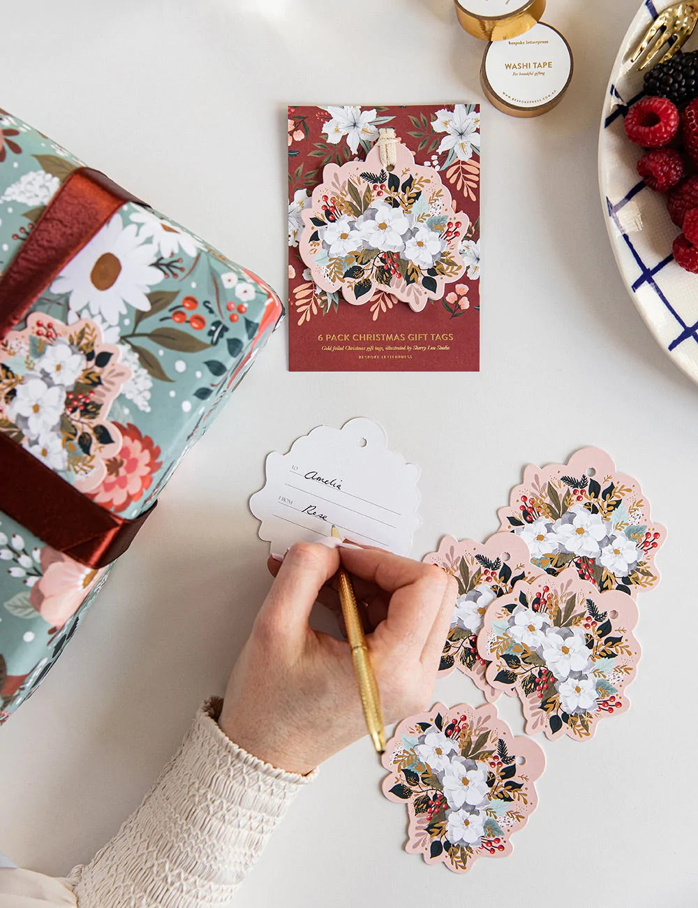 Christmas Gift� Tags 6pk  / Christmas Flower