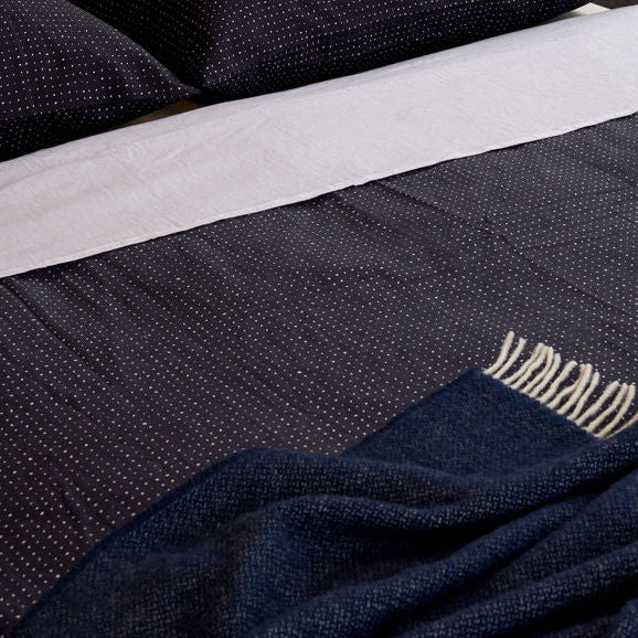 Wool Throw / Navy