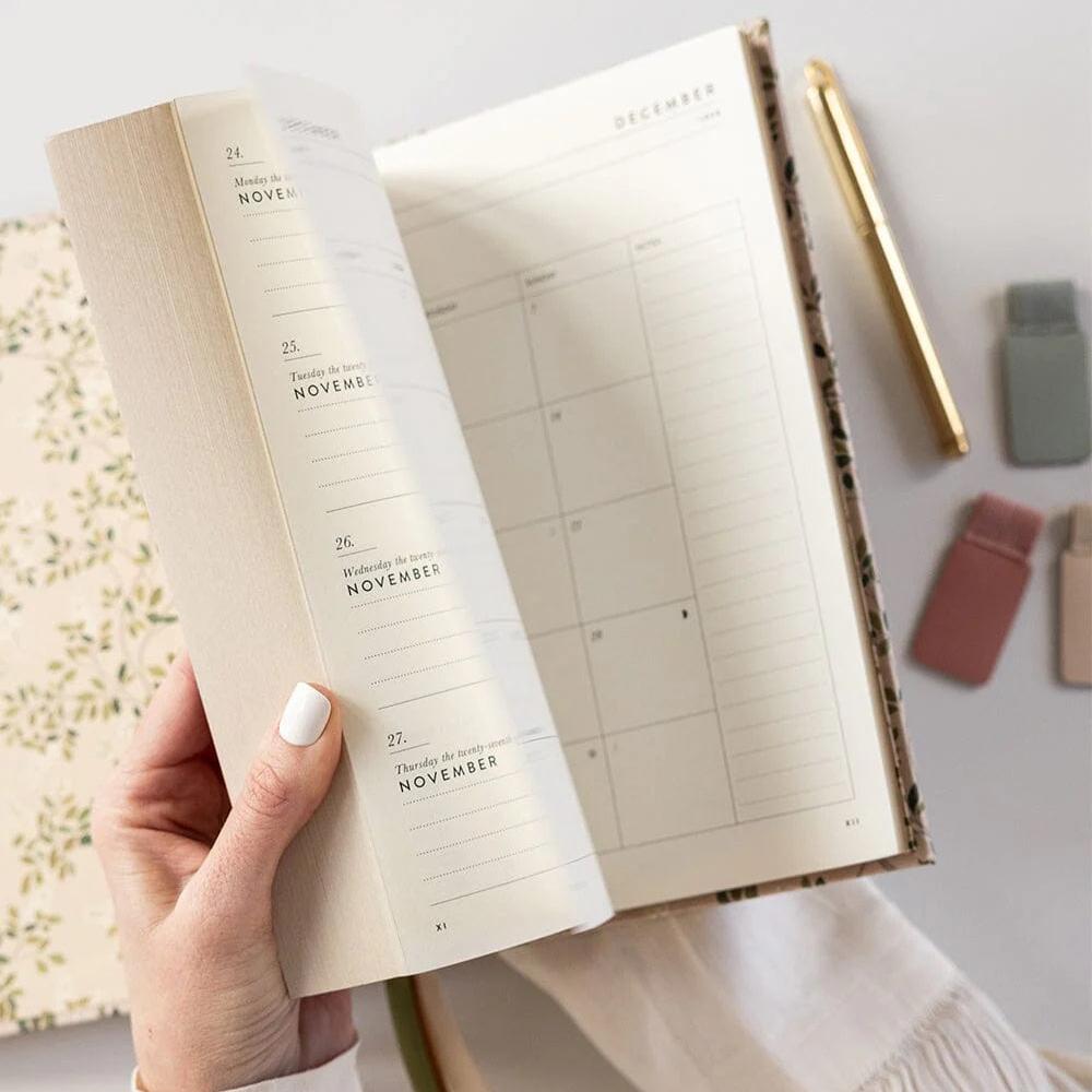 2025 Desktop Linen Bound Planner / White Blossoms