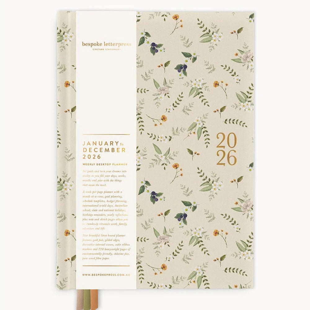 2026 Desktop Linen Bound Planner / Button Fern