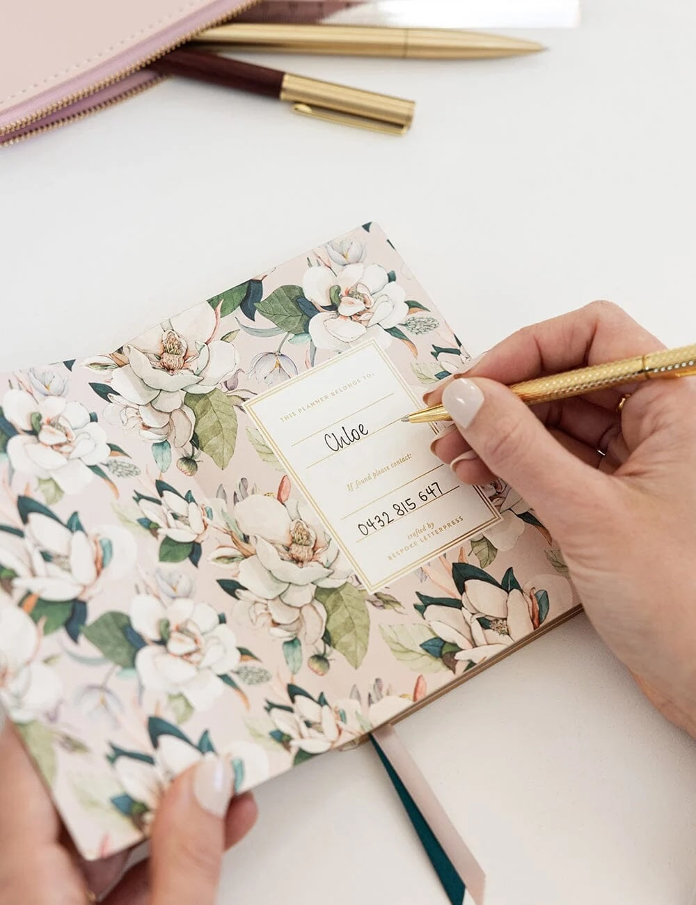 2027 Pocket Planner / Highgrove Magnolias