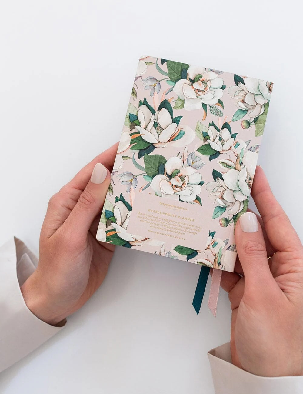 2027 Pocket Planner / Highgrove Magnolias
