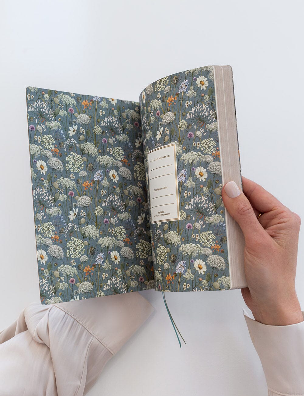 2027 Weekly Planner Notebook / Willowmere
