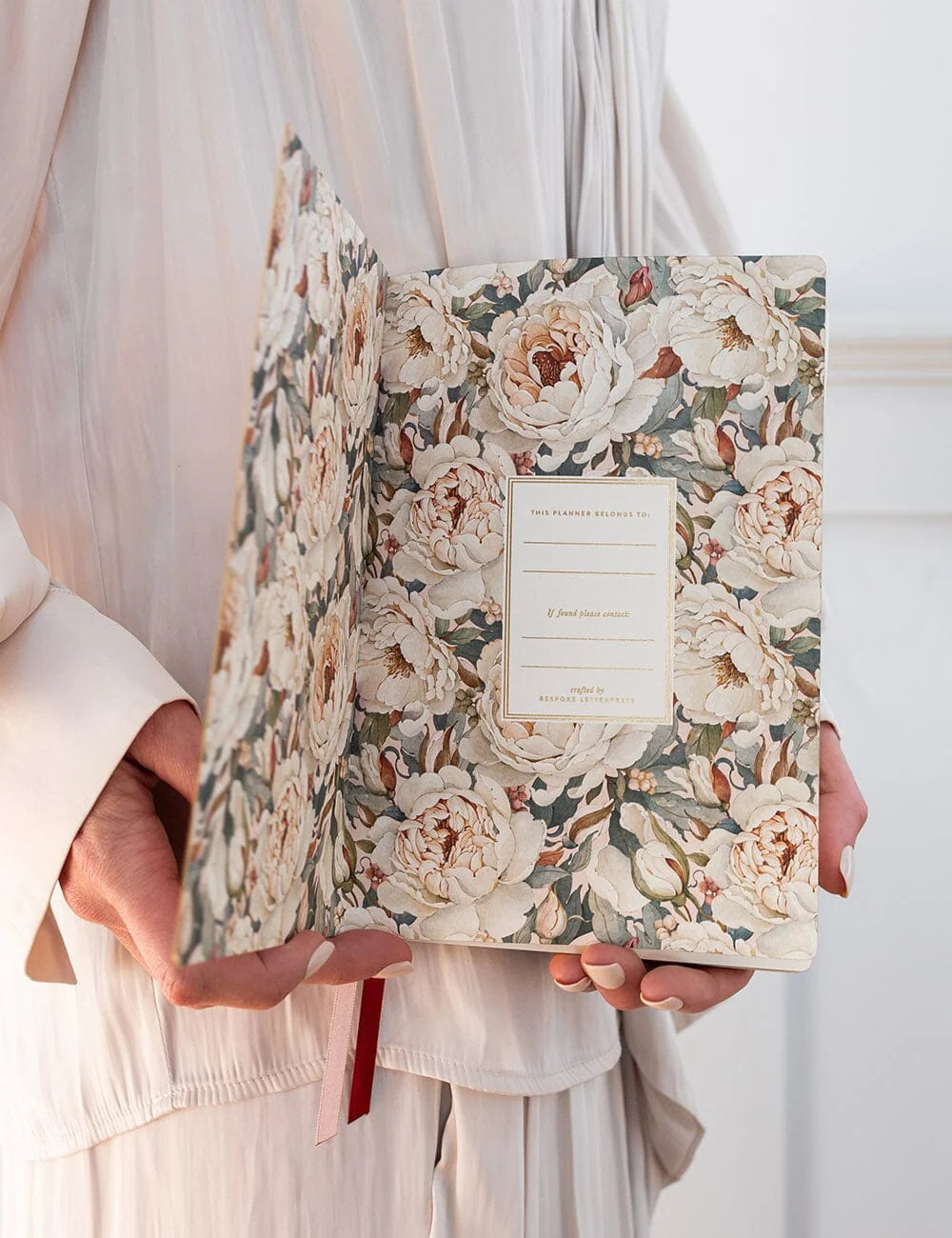 2027 Weekly Planner Notebook / Heritage Roses