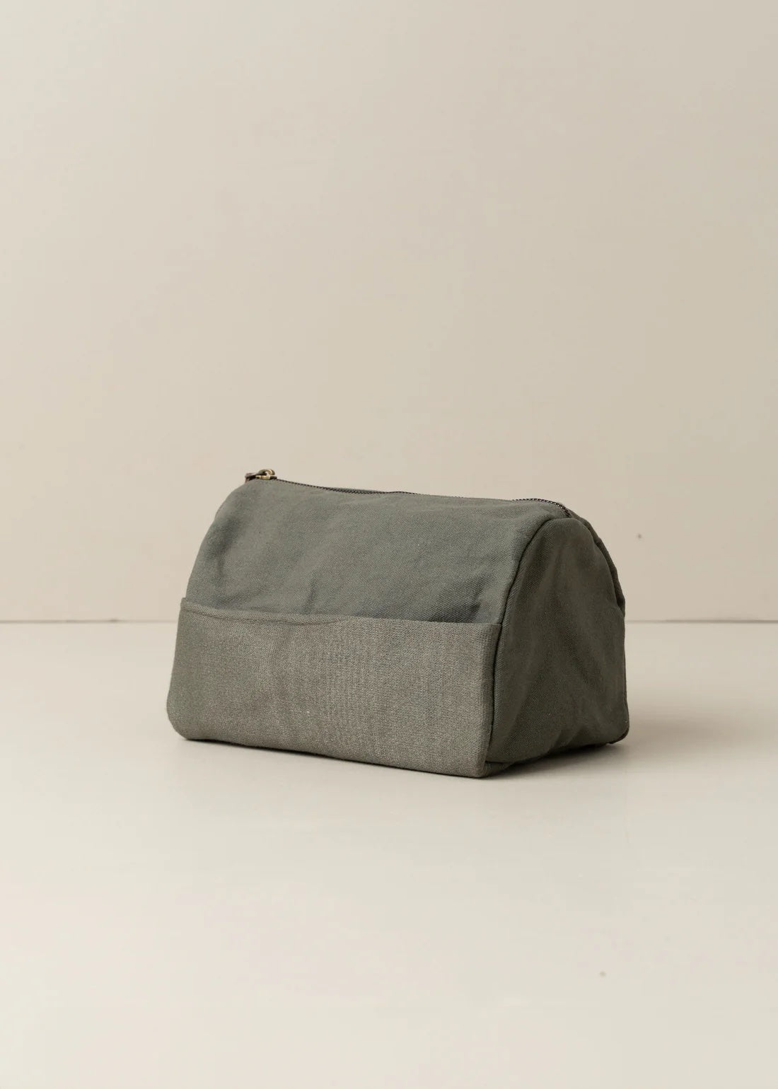 Journey Canvas Toiletry Bag / Olive